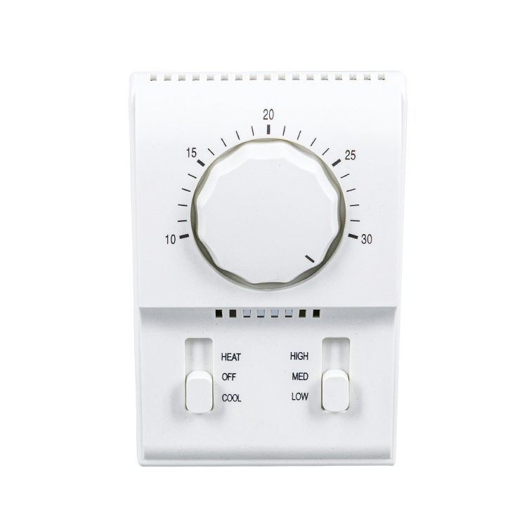 What Innovative Features Define the Johnson Central Air Conditioning Controller?